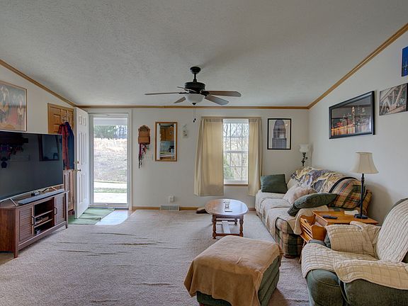 4th image of 230 Shirl Nel Ln