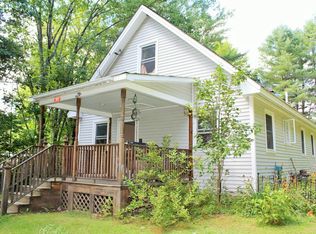 55 McCulloughs Run, Bethel, VT 05032