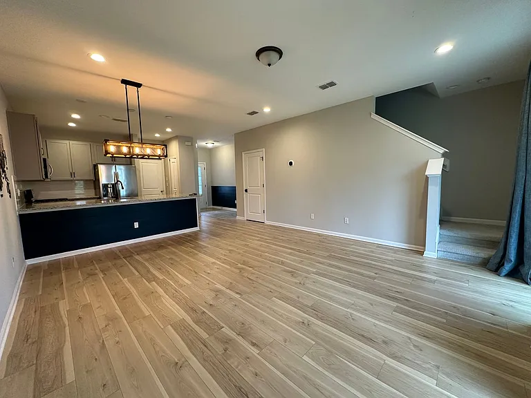 61 Pinebury Ln — Photo 23