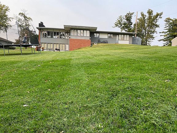 Underground electric fence 
