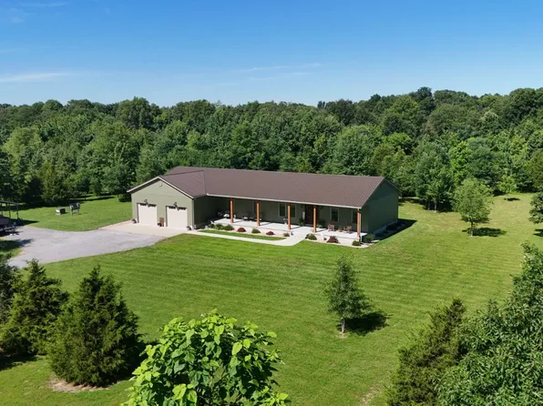 1771 County Road 1025 E, Cisne, IL 62823