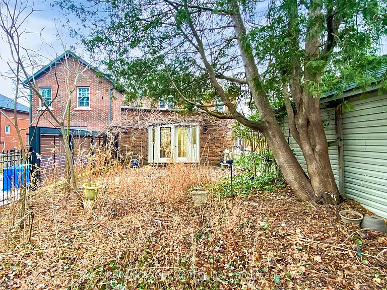 317 Warren Rd — Photo 32