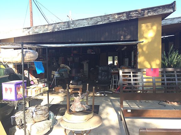 2nd image of 909 Lidford Ave