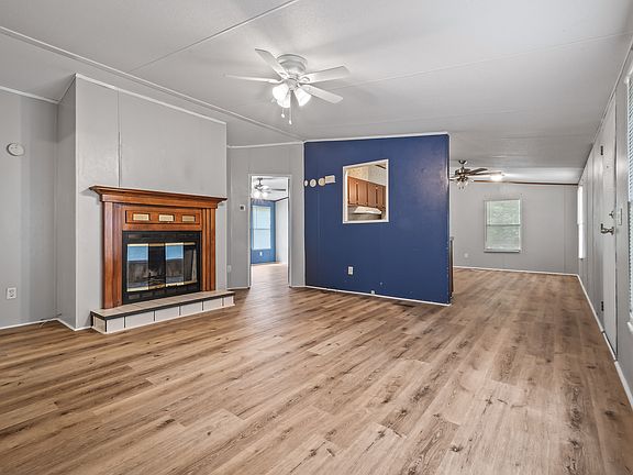 2nd image of 61 Maido St