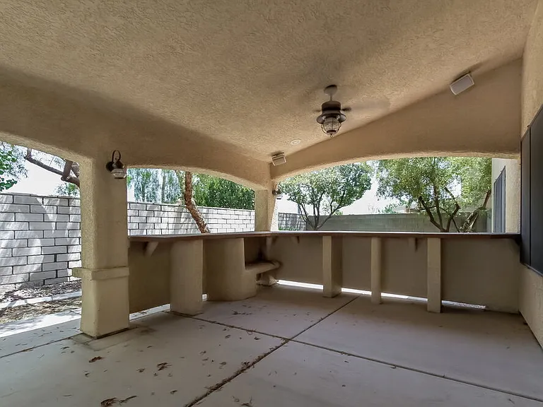 9060 Malarga St — Photo 23
