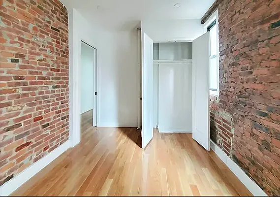 Rented by Brighton Management | media 7