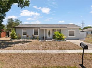 8504 Gold Ridge Cir, Tampa, FL 33619