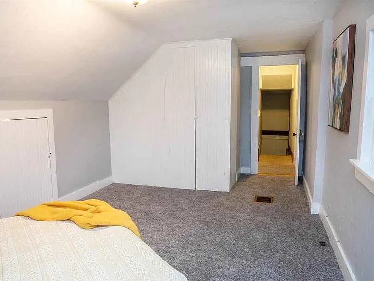 108 N Main St — Photo 18