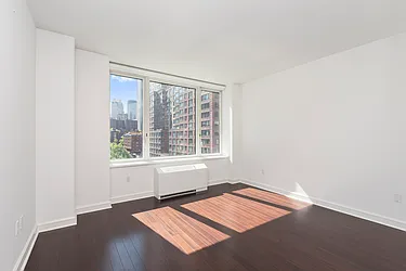 Sold by Manhattan Miami Real Estate