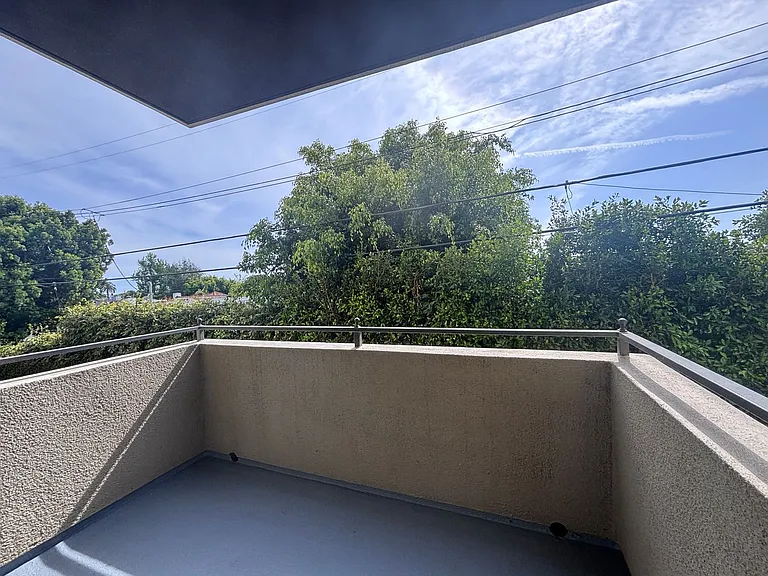 2245 Beverly Glen — Photo 26