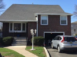 510 Laurel Ave, Lyndhurst, NJ 07071