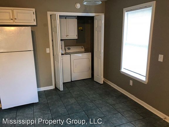 4th image of 12 County Road 3077