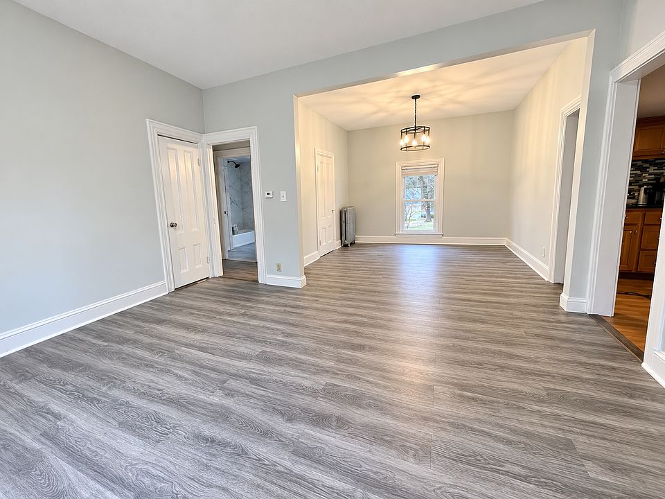 1st image of 126 Freeman St #2