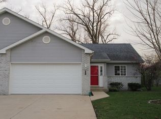 163 Harbor Lndg, Braidwood, IL 60408