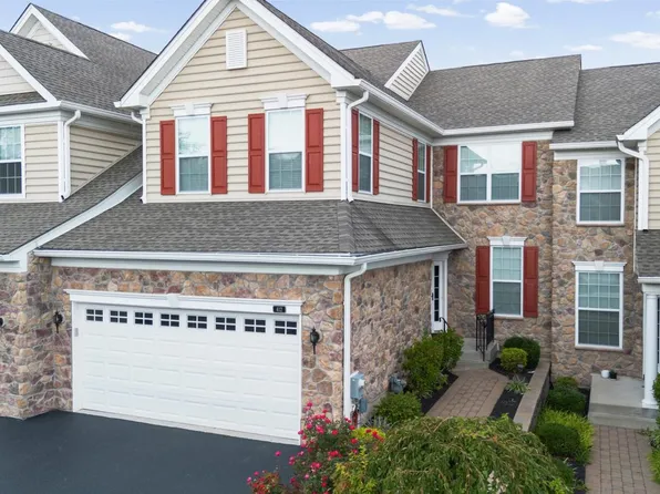 412 Shenandoah Dr, Collegeville, PA 19426