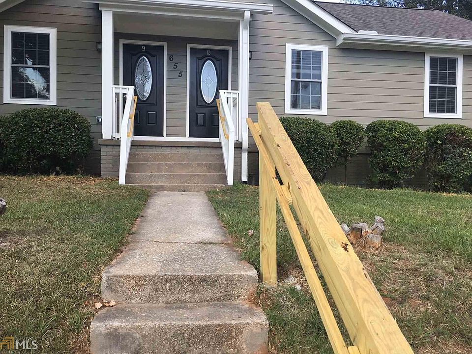 1st image of 655 Frasier St SE APT B