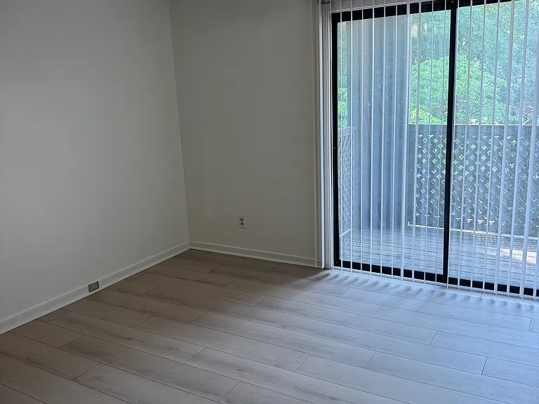 6012 Village Creek Dr #6012 — Photo 5