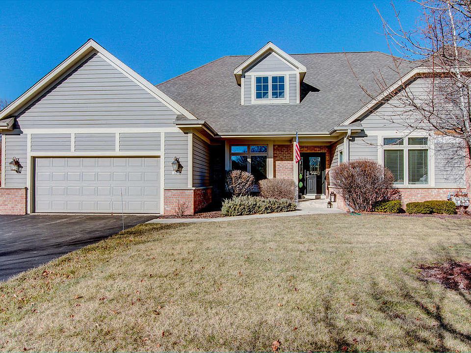 1st image of 10619 N Hidden Creek Dr