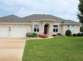 2943 Pepperberry Dr, Bay City, MI 48706