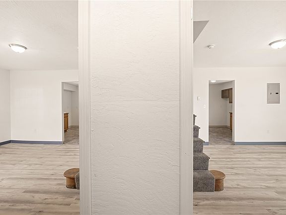 3rd image of 1111 Million Dollar Hwy