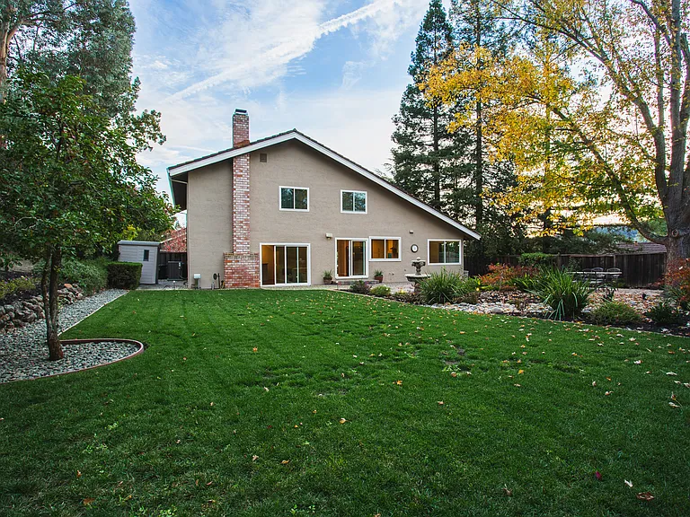 382 Bolero Dr — Photo 24