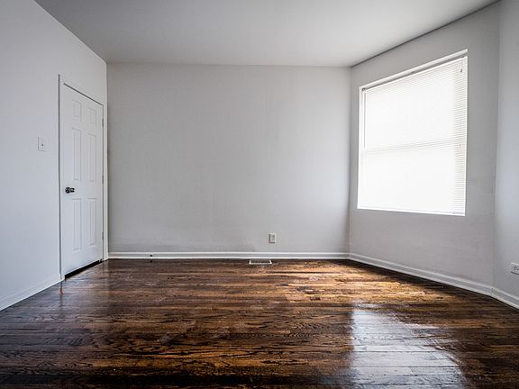 5th image of 7823 S Euclid Ave #2