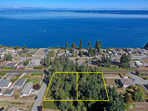 4th image of 15 XX E Camano Drive