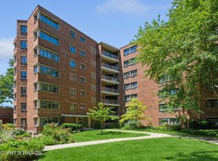 1862 Sherman Ave APT 6SW, Evanston, IL 60201