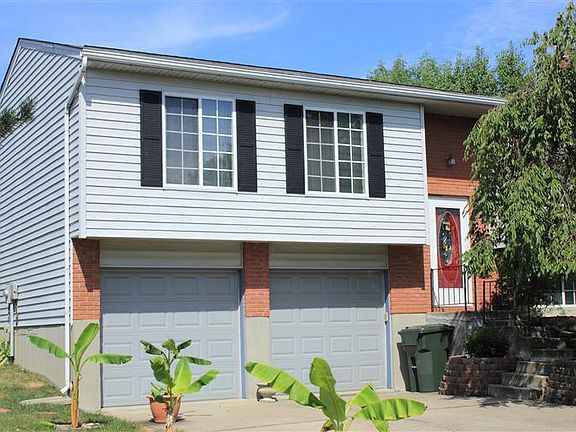 2nd image of 108 Carriage Hill Dr