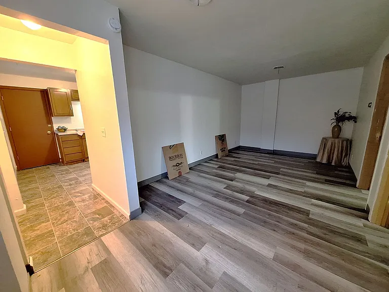 701 George St — Photo 3