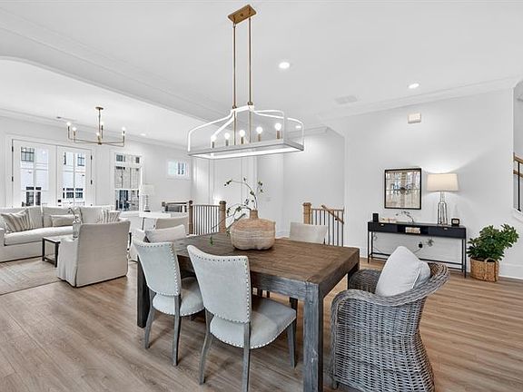 7th image of this home