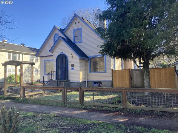 470 West Broadway, Eugene, OR 97401