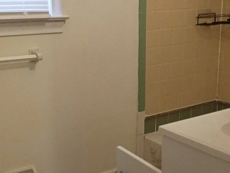 1641 Atkamire Dr — Photo 25