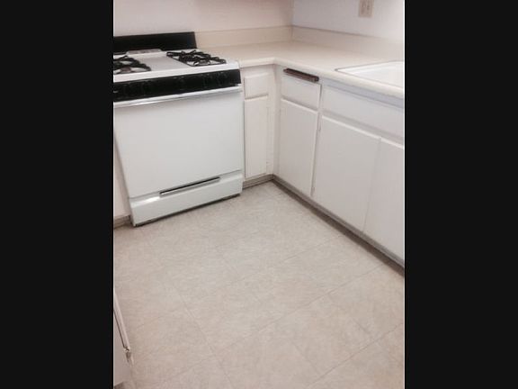 3rd image of 28671 Calle Del Lago APT A