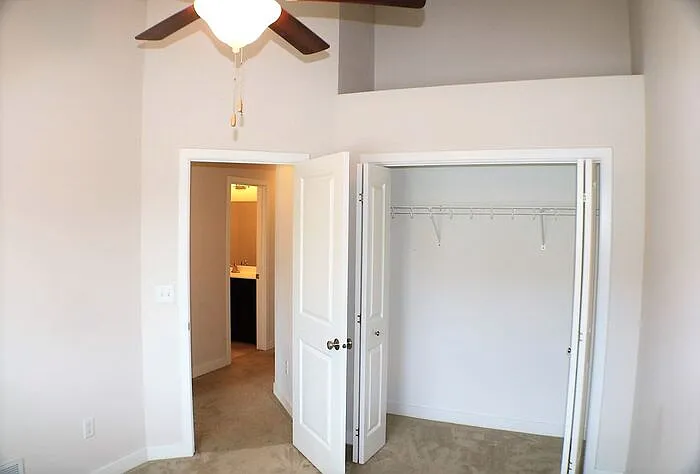 459 Taft Ave — Photo 32
