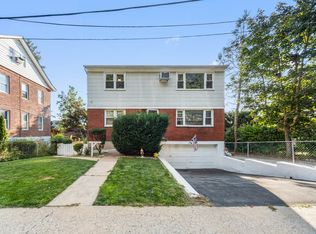 105 Hillview Ave FLOOR 2, Yonkers, NY 10704