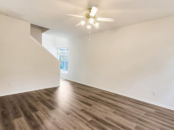 view from the dining area toward the foyer