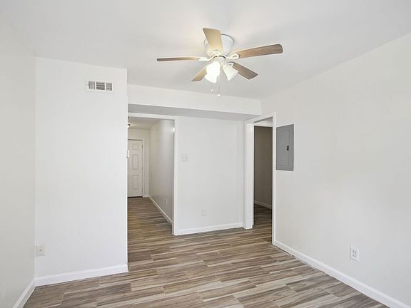 3rd image of 615 Oliver St NW APT 6