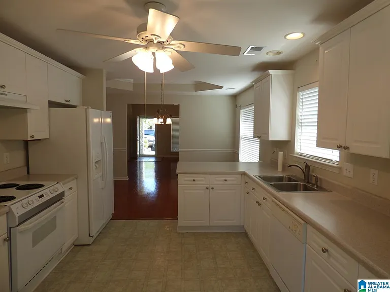 380 Forest Lakes Dr — Photo 5