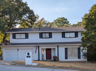 900 N Bowen Rd, Arlington, TX 76012