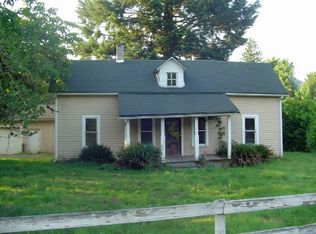 40695 McKenzie Hwy, Springfield, OR 97478