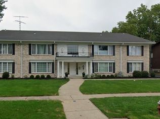 6562 Woodhall Dr APT 4, Sylvania, OH 43560
