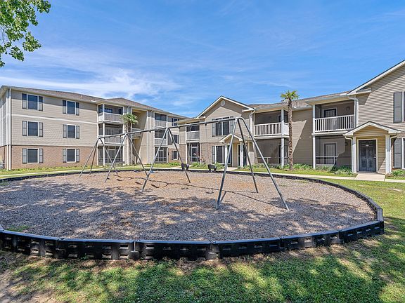 3rd image of 151 Grande View Dr #12