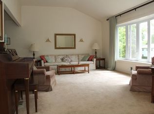 521 Mildred Pl, Oradell, NJ 07649