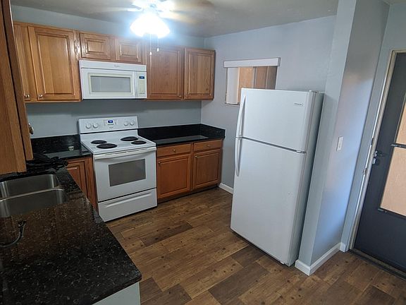 3rd image of 2763 Woodgate Ln APT 303