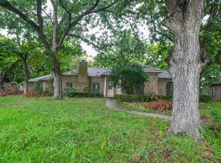 4222 Simmons Dr, Rowlett, TX 75088