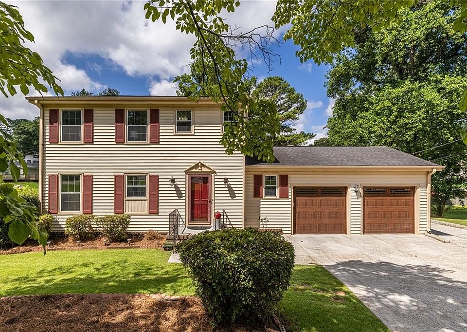 1st image of 5678 Fern Creek Dr SW
