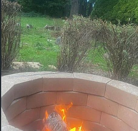 Firepit off the downstairs