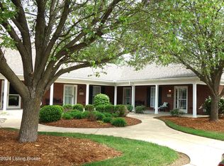 810 Garden Pointe Dr, Simpsonville, KY 40067