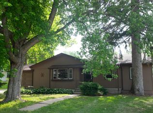 223 S Locust St, Carson, IA 51525